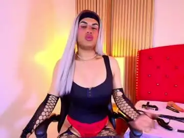 Chaturbate Adult Video Chat of sofiasquirtvs