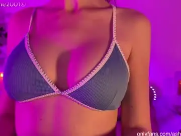Chaturbate Free Porn Cam of ashleykane2001