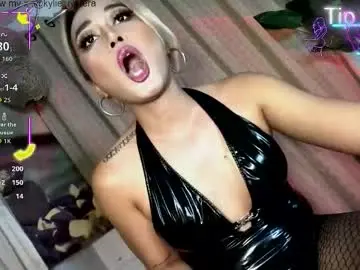 Chaturbate Adult Webcam of kylie_iyutera