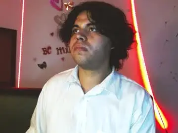 Chaturbate Live Sex Cam of lady_evelynn_