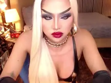 Chaturbate Live Sex Cam of unforgettablebrianna