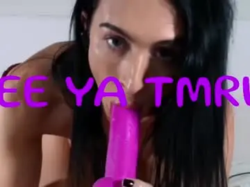 Chaturbate Nude Webcam of missrosierozayy