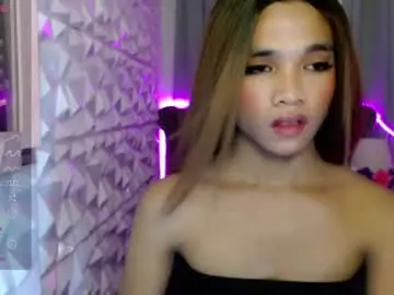 Chaturbate Live Sex Cam of miamalkovax