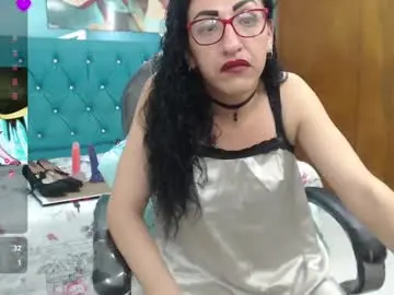 Chaturbate Best live sex cam show of sabrina_dupont