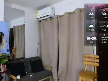 Chaturbate Live Sex of zou_quira