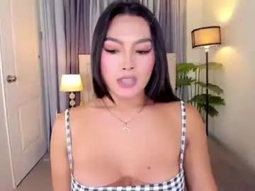 Chaturbate Live Sex of phenomenal_ivy