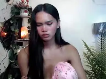 Chaturbate Live Sex Cam of ursandra_xx