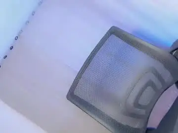 Chaturbate Nude Webcam of lexy_lore18