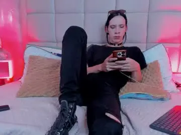 Chaturbate Live Sex Cam of hecate1_