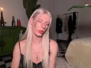 Chaturbate Sex Chat of hung_angel_xxl