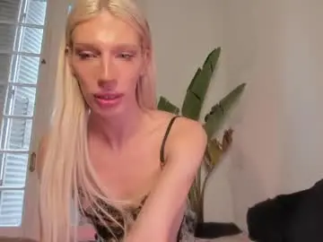 Chaturbate Adult Webcams of hung_angel_xxl