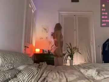 Chaturbate Live Sex of hung_angel_xxl