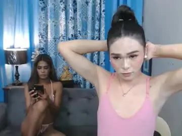 Chaturbate Live Porn of kiana_sucker