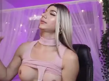 Chaturbate Free Porn Cam of martinaa_rose