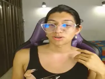 Chaturbate Live Sex Cam of engiel_phoenix