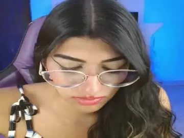 Chaturbate Live Sex Cam of engiel_phoenix