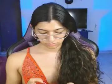 Chaturbate Live Sex Cam of engiel_phoenix