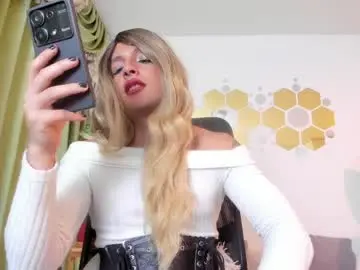 Chaturbate Live Sex Cam of lukacastillo