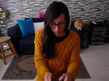 Chaturbate Watch Live Sex Cams of violetagomez_co