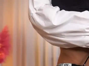 Chaturbate Sex Cam of chiaraamore