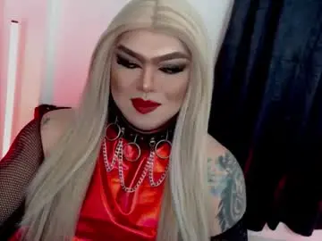 Chaturbate Live Sex Cam of michellevixen921