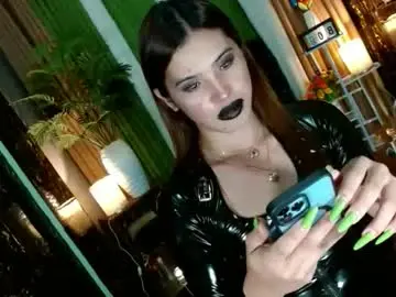 Chaturbate Free Live Porn of queen_kendalx19