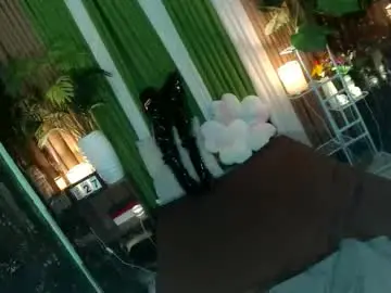 Chaturbate Adult Webcams of queen_kendalx19