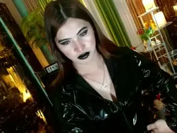 Chaturbate Live Sex Cam of queen_kendalx19