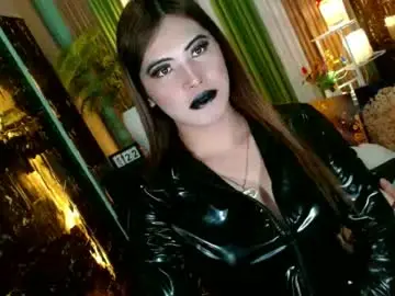 Chaturbate Sex Cam of queen_kendalx19