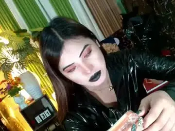 Chaturbate Live Porn of queen_kendalx19