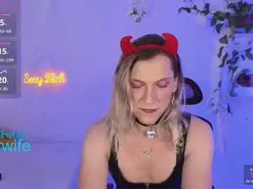 Chaturbate Best live sex cam show of vulgar_wife