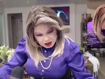 vivianfrost from chaturbate