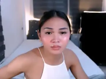 wild_lily30 from chaturbate