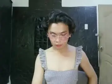 Chaturbate Sex Cam of yourhotdodz