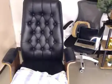 Chaturbate Best live sex cam show of creamyasiancyrafoxmore