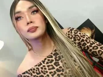 Chaturbate Sex Cam of lovers_moon22