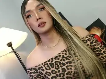 lovers_moon22 from chaturbate