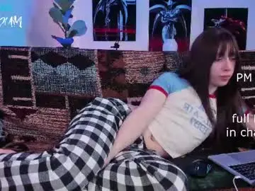 bumbum_kalibum from chaturbate