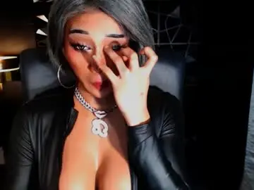Chaturbate Free Live Porn of urgoddess_bella