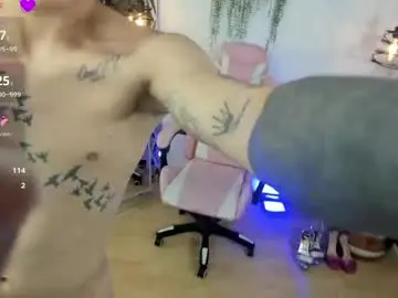 Chaturbate Private Sex Chat of queenramoona_hot