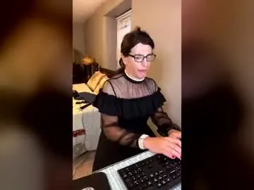 Chaturbate Live Sex Cam of missnicolenicolenicole