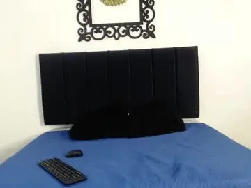 Chaturbate Free Live Porn of sinboy_