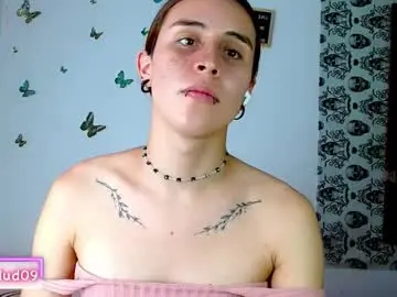 Chaturbate Best live sex cam show of malud_09