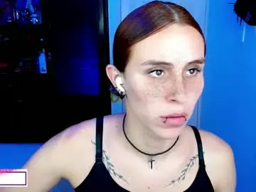 Chaturbate Live Sex Cam of malud_09