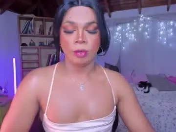 Chaturbate Watch Live Sex Cams of romirousexx