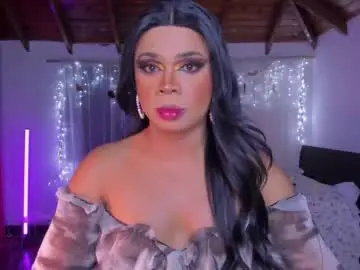 Chaturbate Free Porn Cam of romirousexx