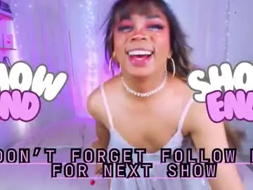 Chaturbate Live Porn of romirousexx