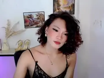 Chaturbate Nude Webcam of curly_19girl