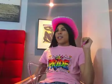 Chaturbate Nude Webcam of crisevanz18
