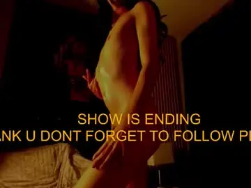 Chaturbate Nude Webcam of xabrina_17